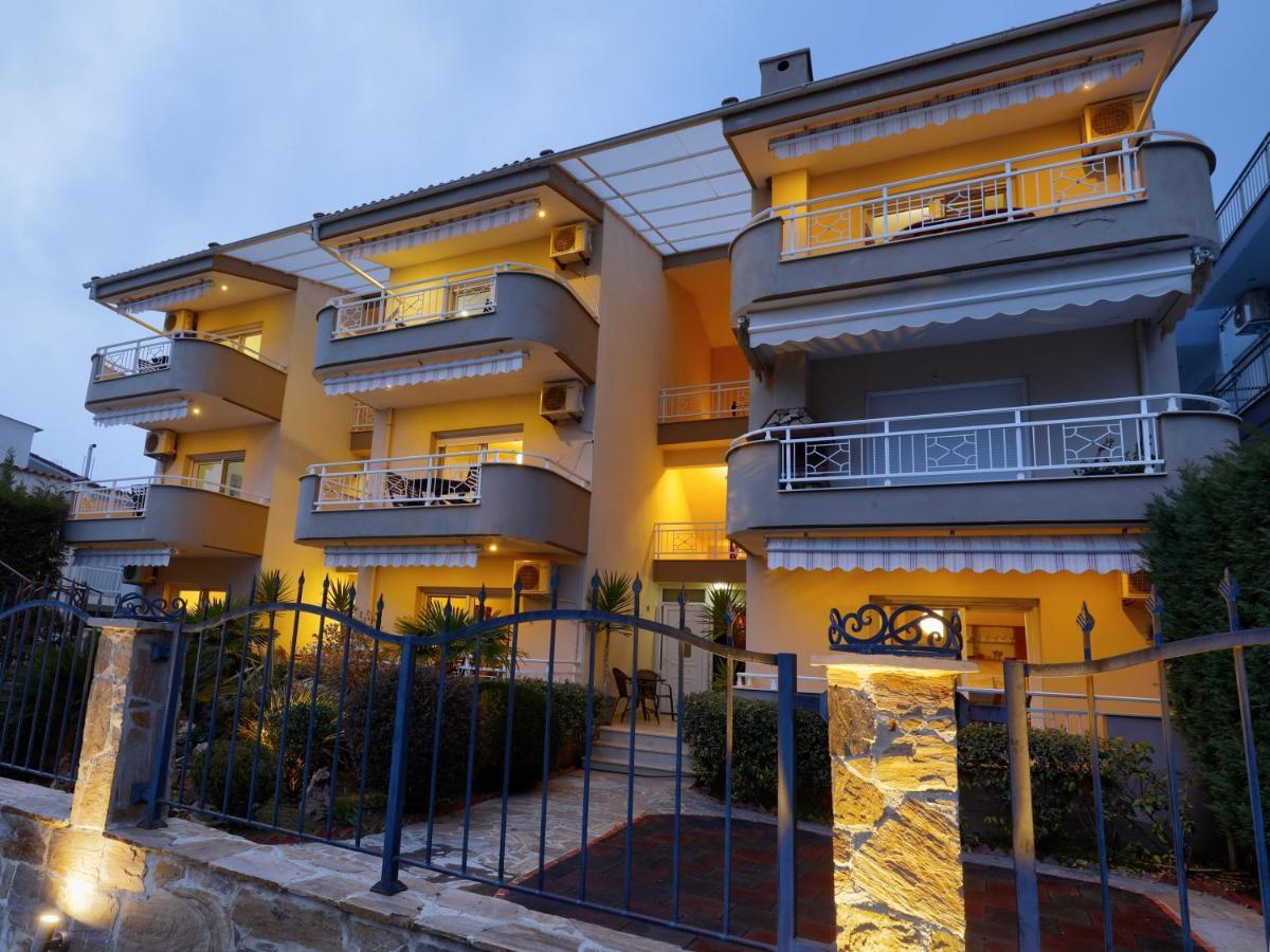 Bellevue Apartment *
