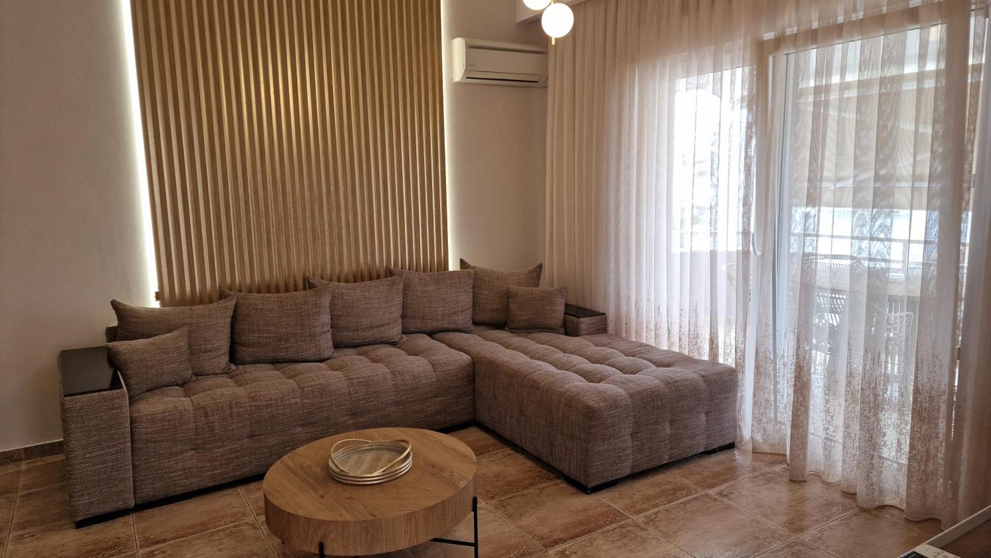 Bellevue Apartment